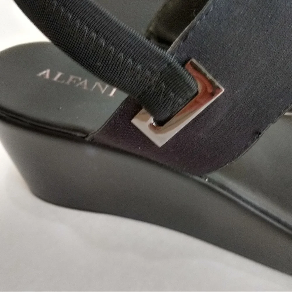 Alfani Black Platform Sandal Maybell Casual New Women’s Size 10
